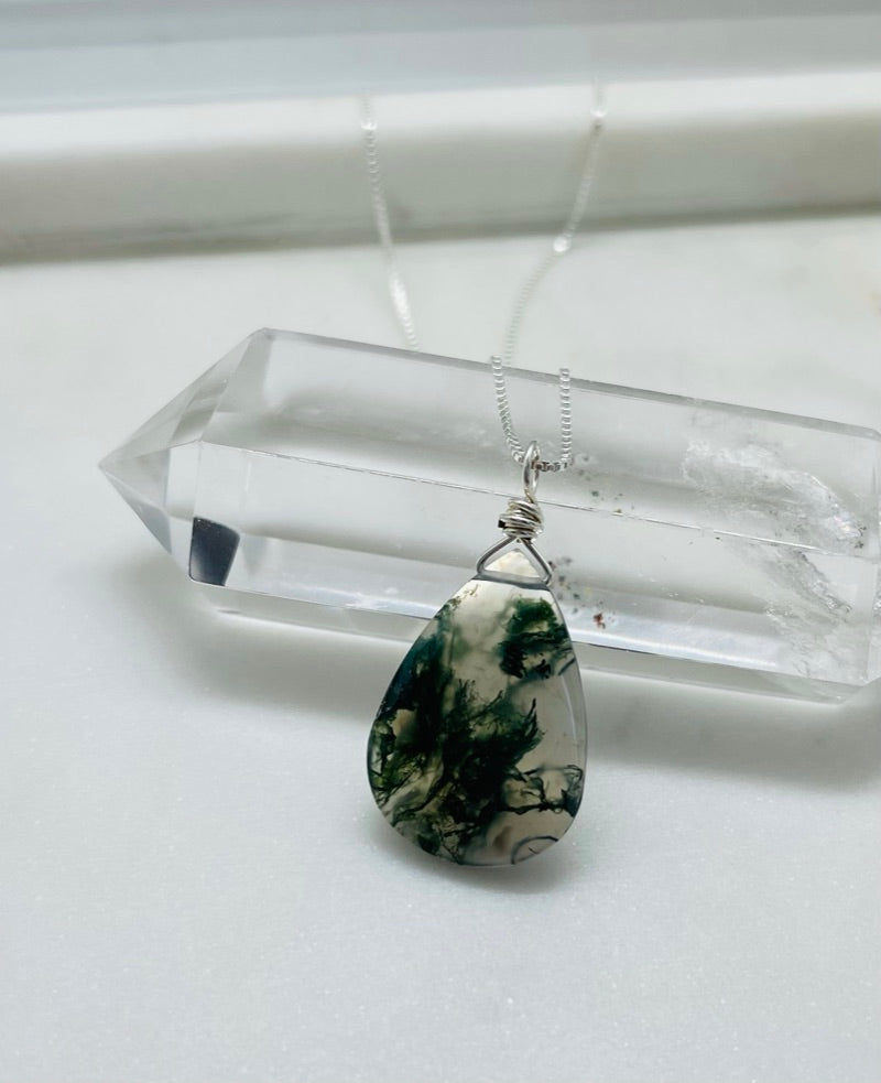 Moss Agate Teardrop Shaped Pendant Necklace - A Whisper of Nature's Beauty