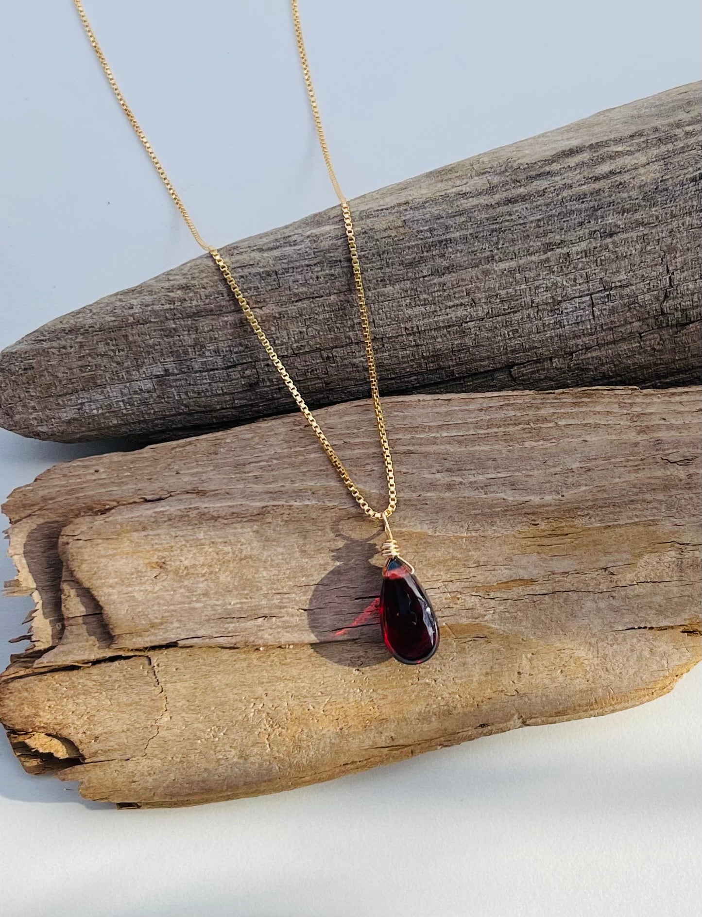 Minimalist Garnet Necklace for Protection and Inner Strength