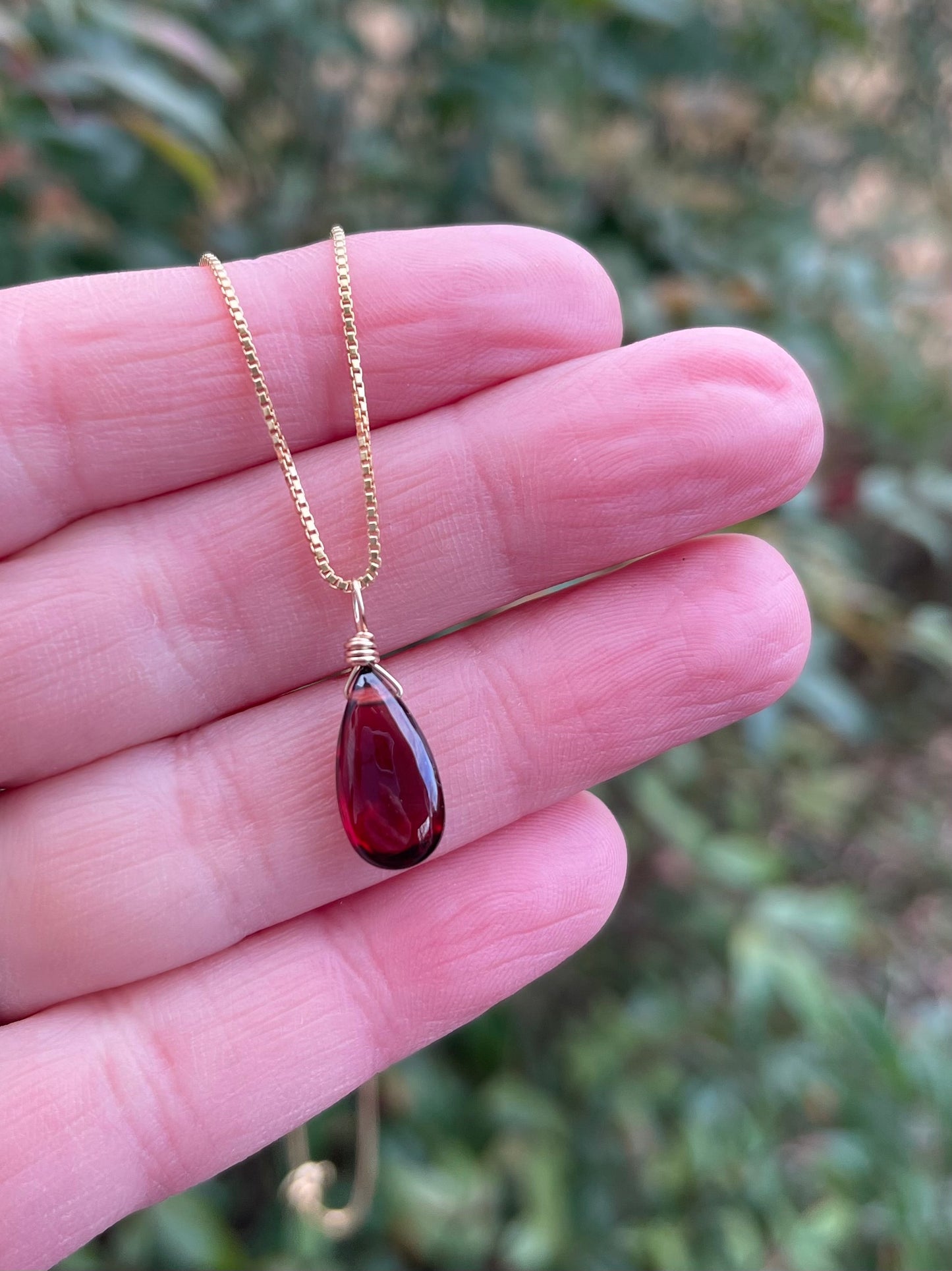 Minimalist Garnet Necklace for Protection and Inner Strength