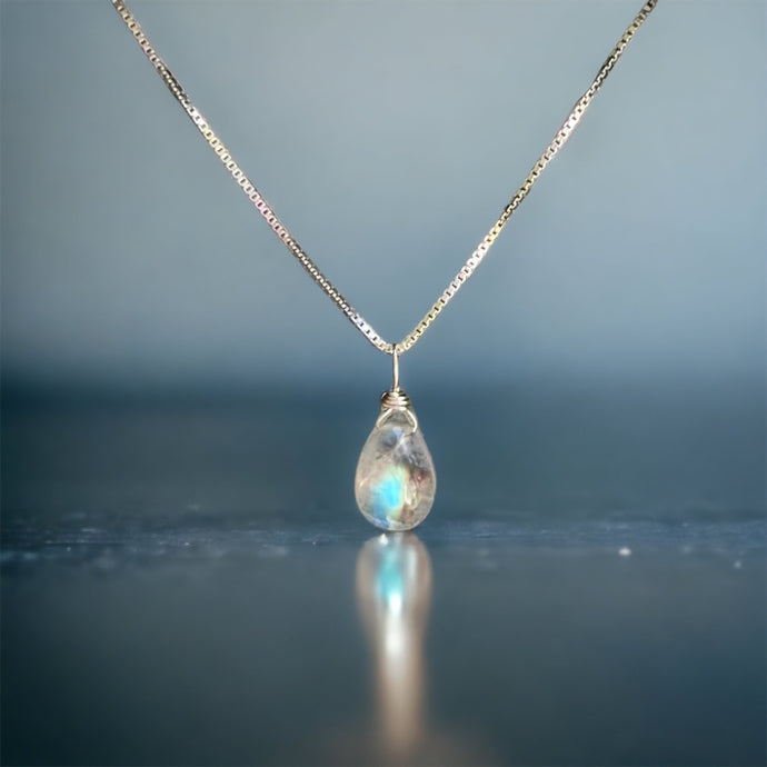 Dainty Moonstone Crystal Pendant Necklace